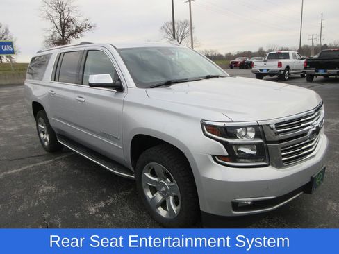 Used 2020 Chevrolet Suburban Premier w/ 6.2L Performance Package image 7