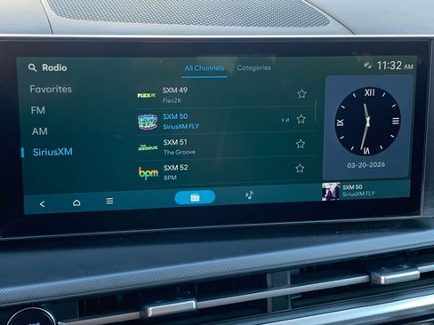 Used 2025 Hyundai Santa Fe SEL image 20