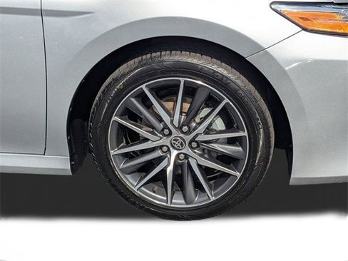 Used 2023 Toyota Camry XLE w/ Navigation Package image 10