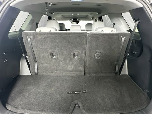 Used 2023 Hyundai Palisade SEL FWD image 28
