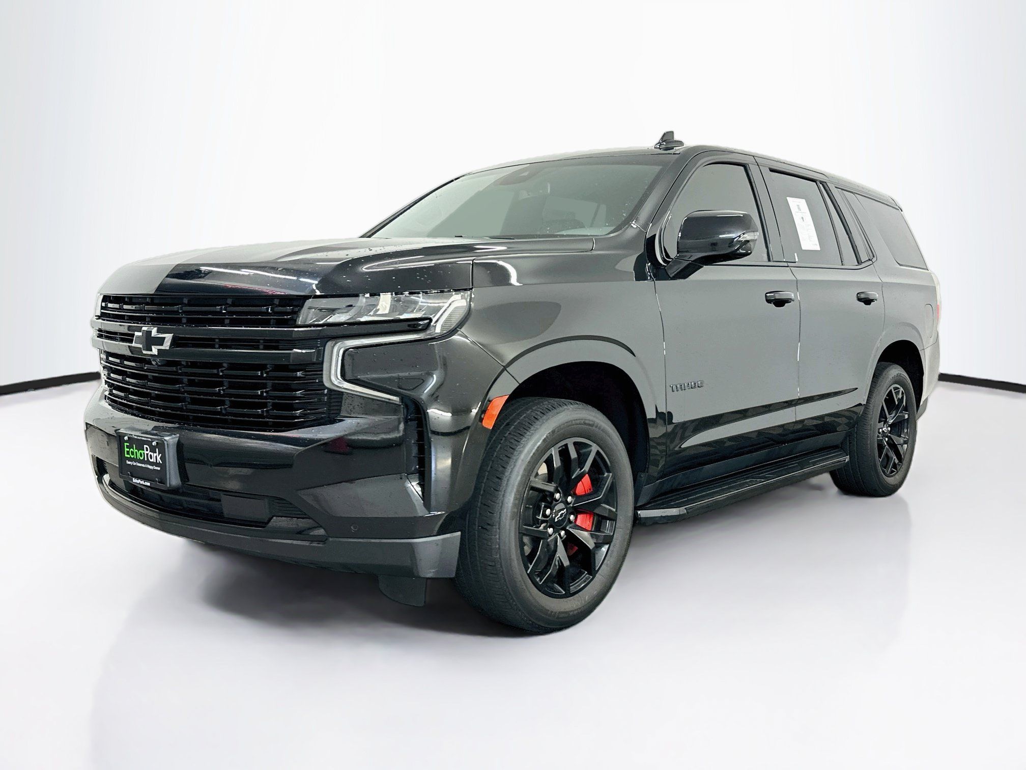 Used 2024 Chevrolet Tahoe RST w/ RST Performance Edition AWD/4WD image 3
