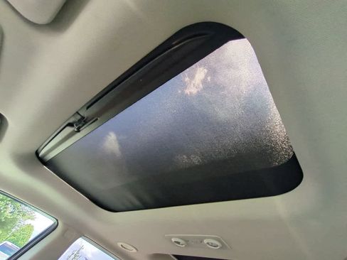 Used 2017 Buick Enclave Leather FWD image 20