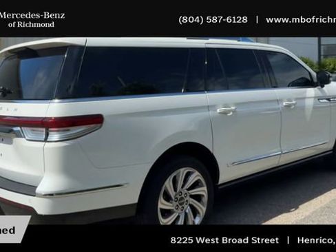 Used 2024 Lincoln Navigator L Reserve AWD/4WD image 2