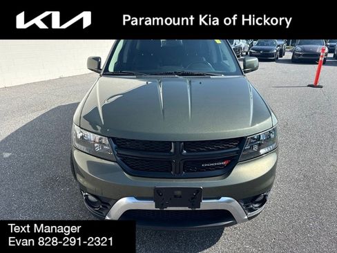 Used 2016 Dodge Journey Crossroad FWD image 2
