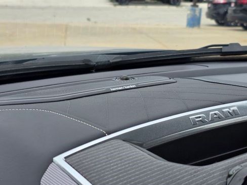Used 2022 RAM 1500 Limited AWD/4WD image 39