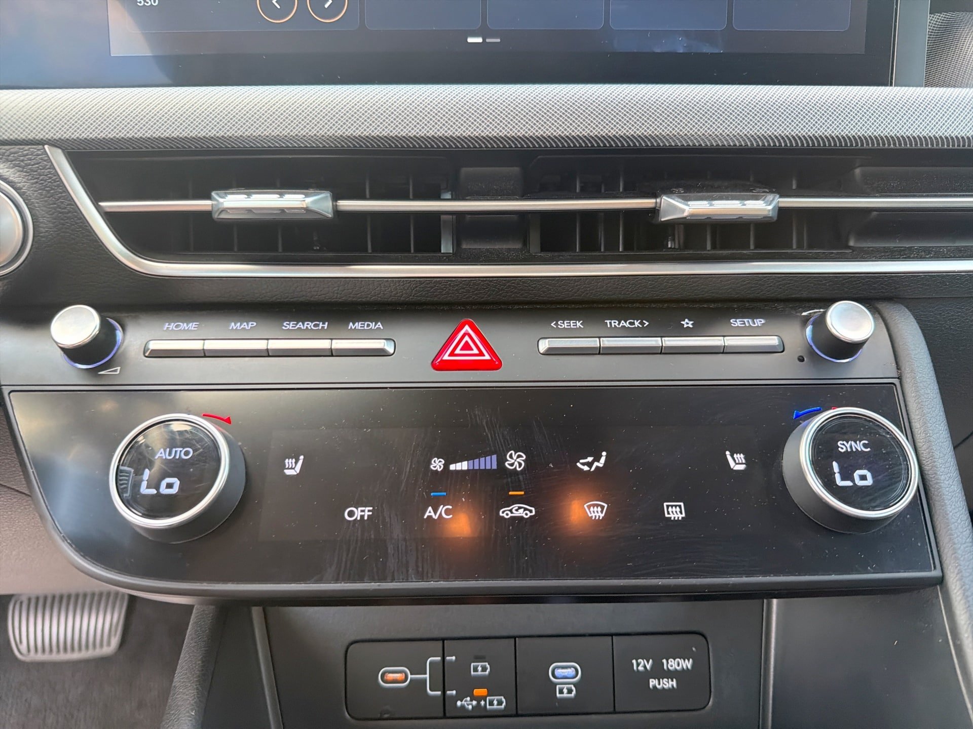Used 2025 Hyundai Sonata SEL FWD image 16