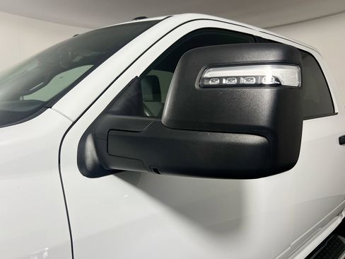 Used 2024 RAM 2500 Big Horn image 12