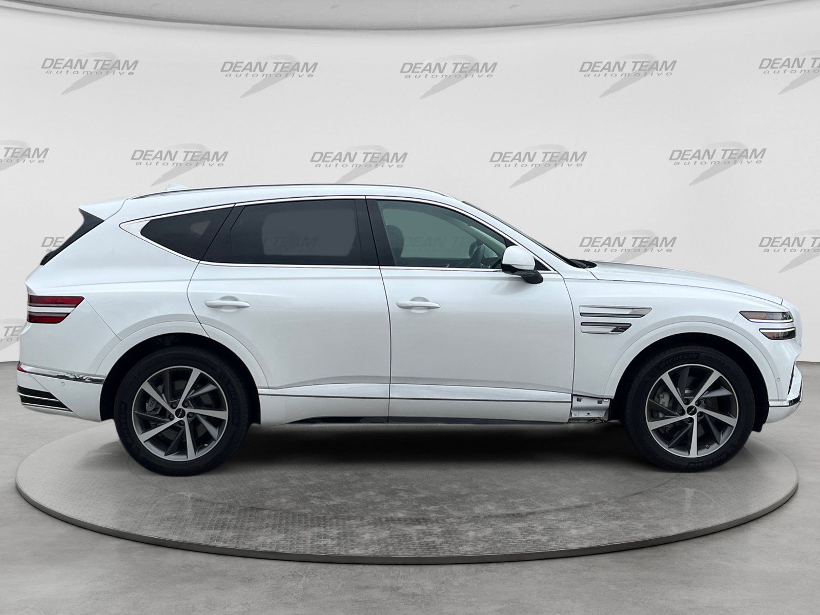 Used 2025 Genesis GV80 3.5T Advanced AWD/4WD image 9
