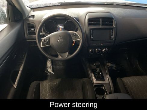 Used 2025 Mitsubishi Outlander Sport ES AWD/4WD image 5
