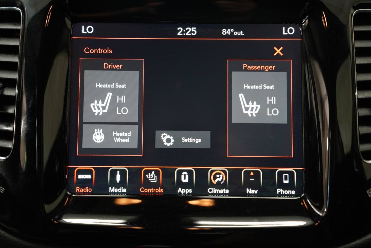 Used 2018 Jeep Compass Limited w/ Navigation Group AWD/4WD image 21