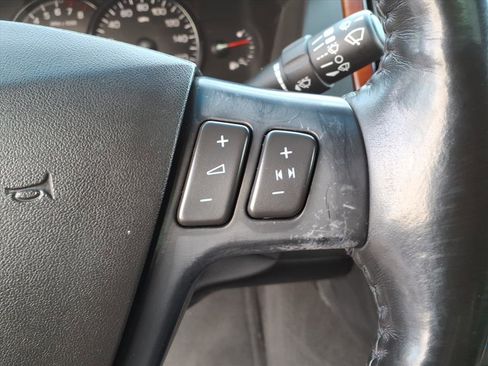 Used 2006 Cadillac STS w/ Preferred Equipment Group image 18