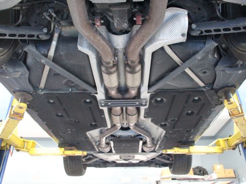 Used 2013 BMW M3 Convertible image 98