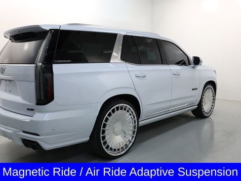 Used 2026 Cadillac Escalade V AWD/4WD image 32