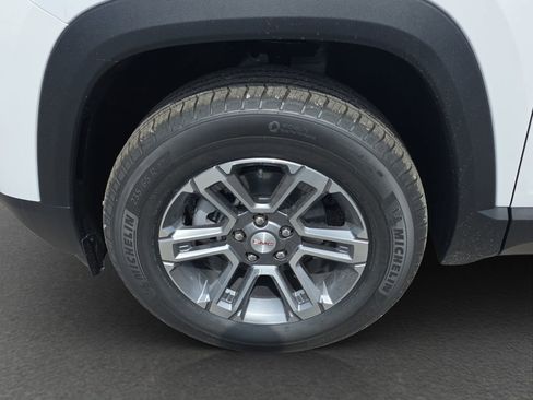 New 2026 GMC Terrain Elevation FWD image 4