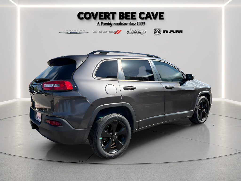 Used 2016 Jeep Cherokee Sport FWD image 11