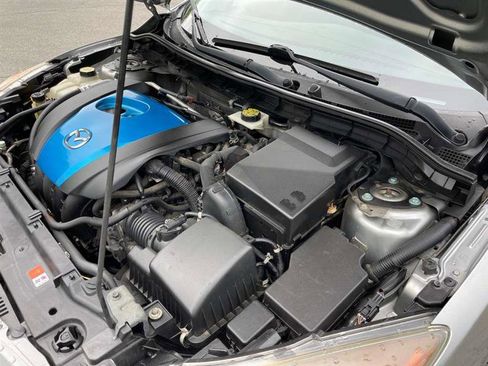 Used 2012 MAZDA MAZDA3 i Touring FWD image 87