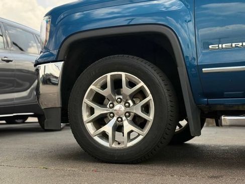 Used 2018 GMC Sierra 1500 SLT w/ SLT Premium Package AWD/4WD image 40