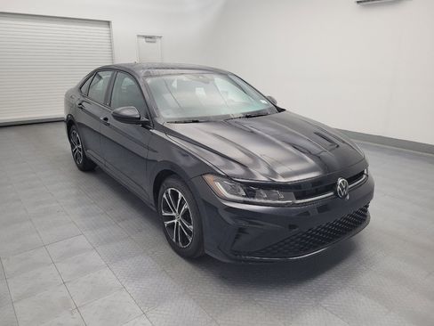 Used 2025 Volkswagen Jetta Sport FWD image 13