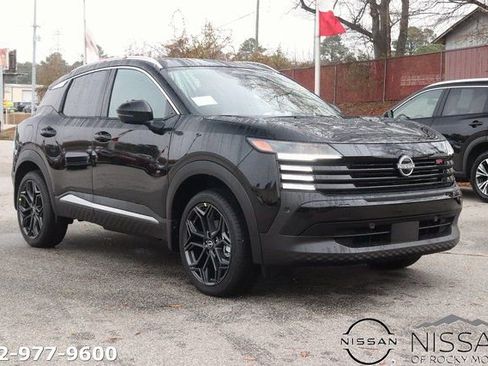 New 2026 Nissan Kicks SR w/ SR Premium Package AWD/4WD image 1