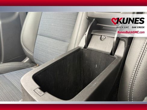 Used 2025 Buick Envista Sport Touring w/ Convenience I Package FWD image 22
