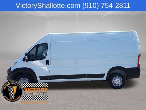 Used 2024 RAM ProMaster 2500 w/ Convenience Group FWD image 15