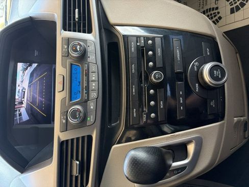 Used 2012 Honda Odyssey EX-L image 16