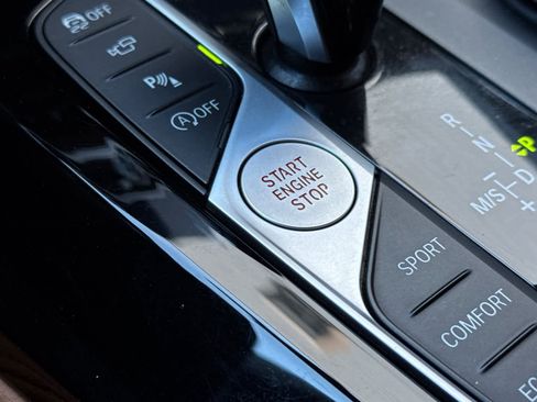 Used 2024 BMW X4 xDrive30i w/ Premium Package image 24