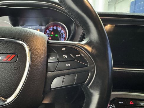 Used 2017 Dodge Challenger R/T RWD image 21