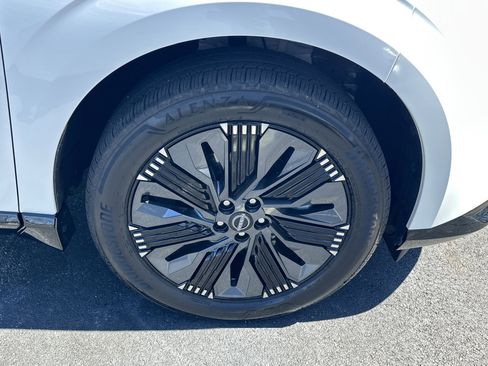 Used 2025 Nissan Murano Platinum w/ Cargo Package image 13