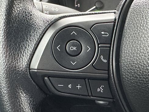 Used 2025 Toyota Corolla Cross AWD Hybrid image 36