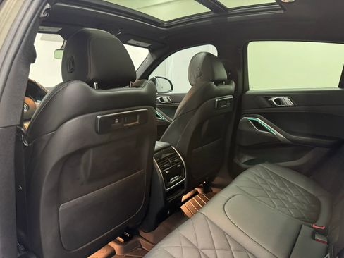 Used 2023 BMW X6 xDrive40i w/ M Sport Package image 14