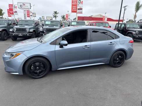 Used 2022 Toyota Corolla LE FWD image 20
