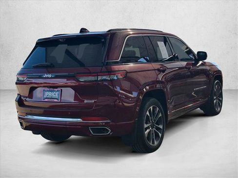 Used 2025 Jeep Grand Cherokee Overland w/ Adv Protech Group III AWD/4WD image 5