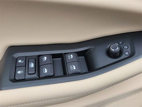 New 2025 Jeep Grand Cherokee Limited image 19