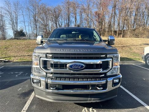 Used 2021 Ford F250 XLT w/ XLT Premium Package image 15