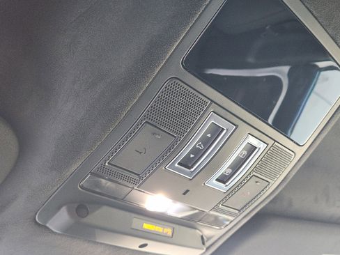 New 2025 Land Rover Defender 110 V8 image 26