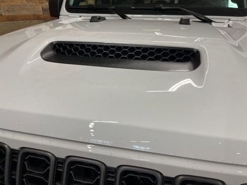 New 2026 Jeep Gladiator Sport image 8