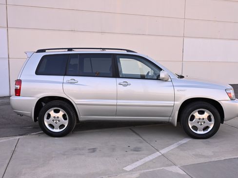 Used 2006 Toyota Highlander Sport FWD image 7