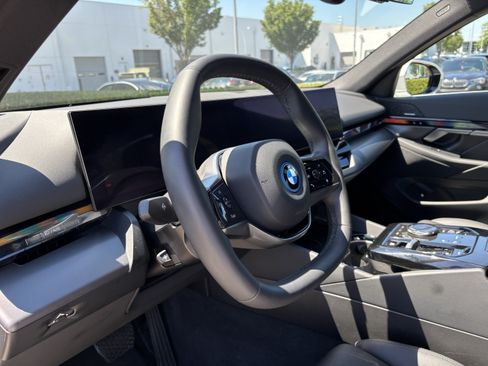 Certified 2024 BMW i5 eDrive40i w/ Convenience Package RWD image 16