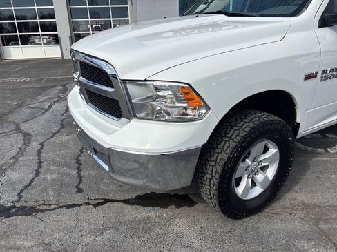Used 2017 RAM 1500 Classic SLT image 7