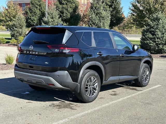 Used 2023 Nissan Rogue S AWD/4WD image 21