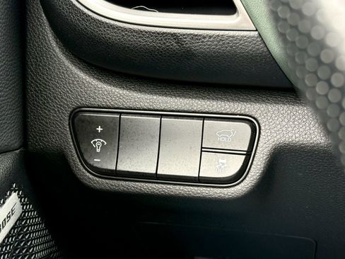 Used 2024 Kia Seltos SX w/ SX Sunroof Package image 32