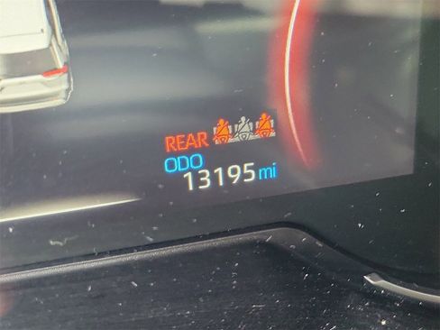 Used 2025 Toyota RAV4 LE image 22