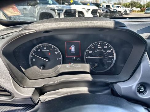 Used 2024 Subaru Crosstrek 2.0i Premium AWD/4WD image 24