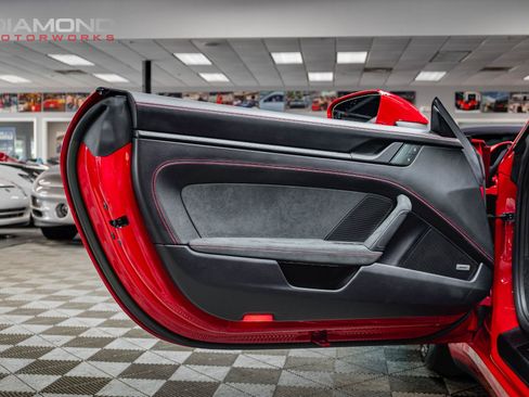 Used 2022 Porsche 911 Carrera GTS RWD image 19