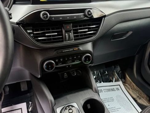 Used 2024 Ford Escape Active FWD image 14
