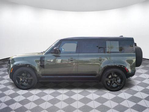 New 2026 Land Rover Defender 110 X-Dynamic SE AWD/4WD image 2