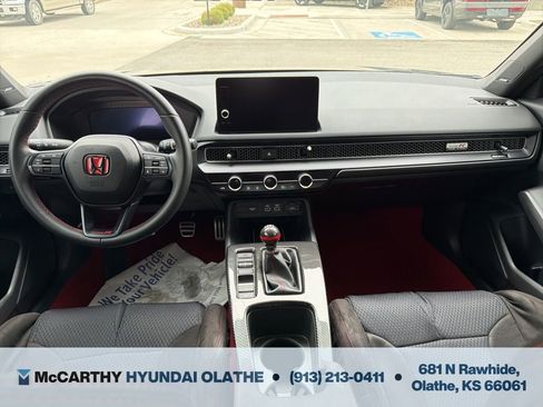 Used 2023 Honda Civic Type R image 13