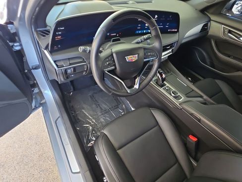 Used 2025 Cadillac CT5 Premium Luxury RWD image 10