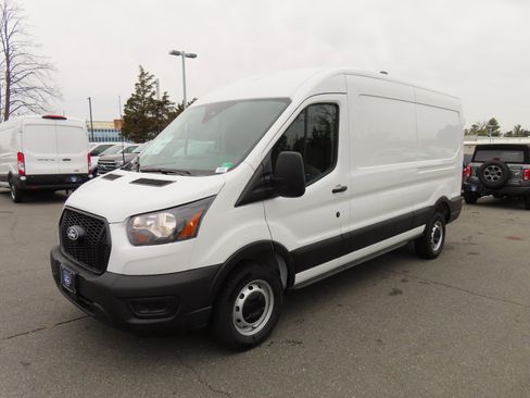 New 2026 Ford Transit 250 Base image 3